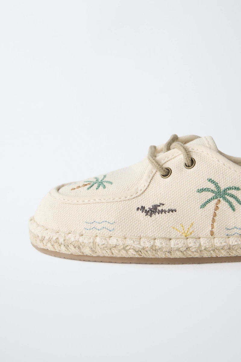 EMBROIDERED ESPADRILLES