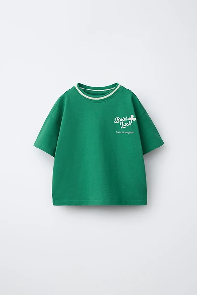 TEXT AND CLOVER T-SHIRT