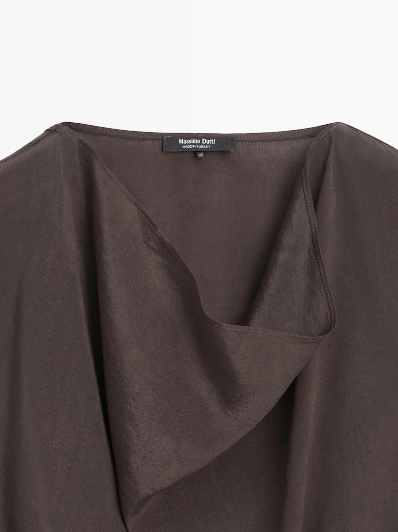 Top nuisette à dentelle