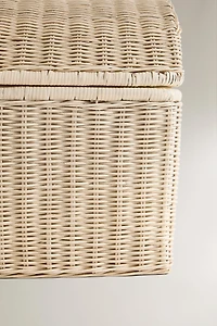 CHILDREN'S RATTAN HAMPER WITH LID