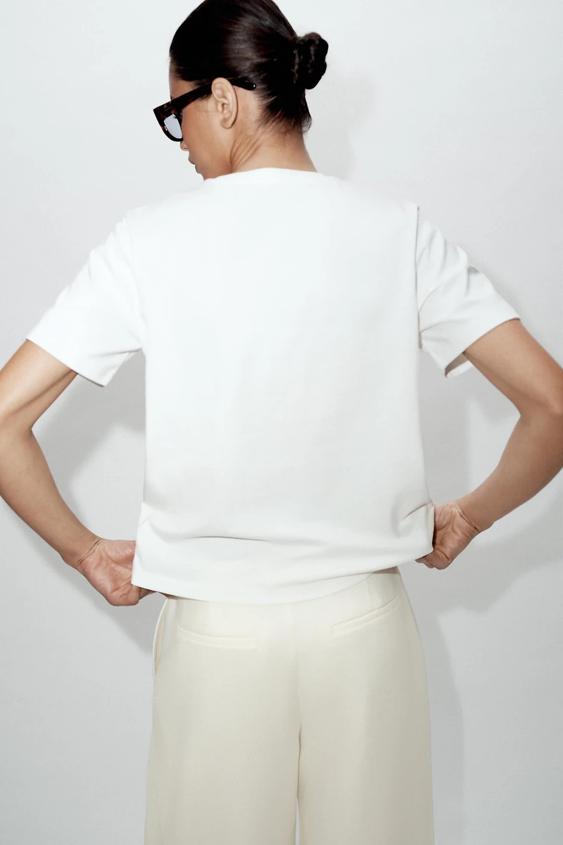 VOLUMINOUS FLORAL T-SHIRT