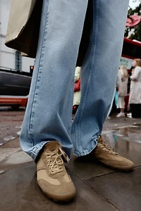 SOFT RUNNING SNEAKERS