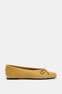 BALLERINES EN CUIR AVEC NŒUD