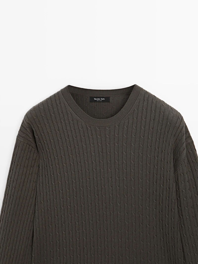 Pull tressé en coton mélangé