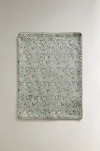 CHEMIN DE TABLE FLEURS SAUVAGES AVEC DENTELLE