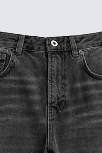 RIPPED FLARE FIT JEANS
