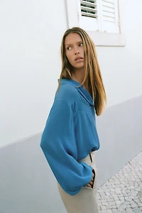 FLOWY PINTUCK SHIRT