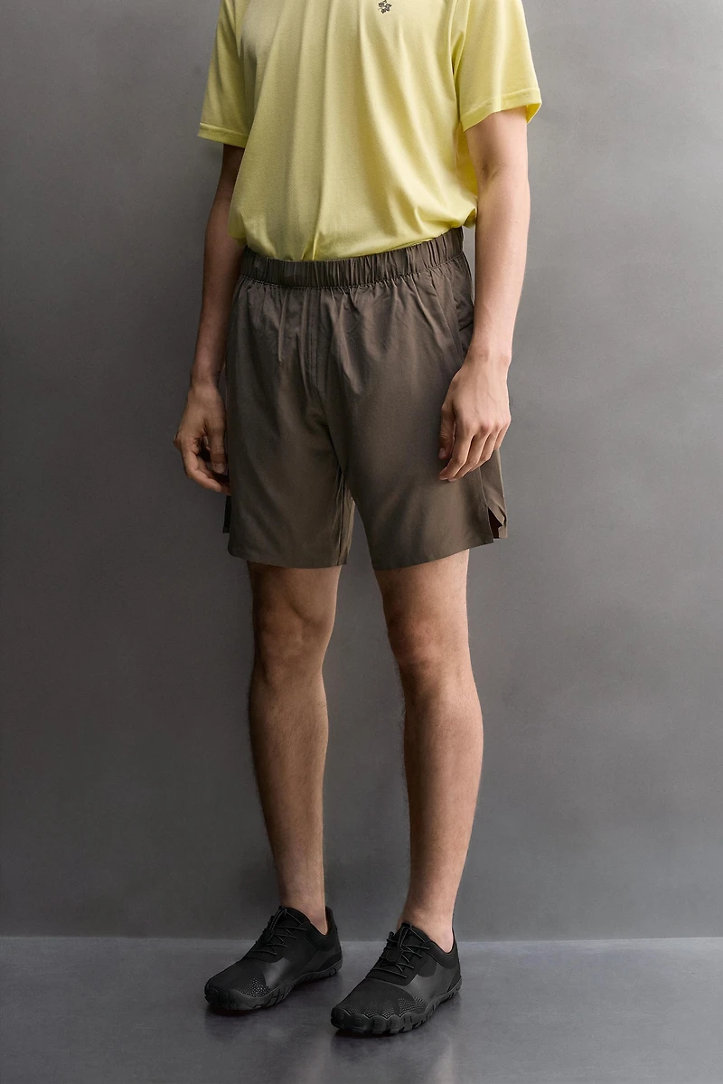 9" TRAINING SHORTS