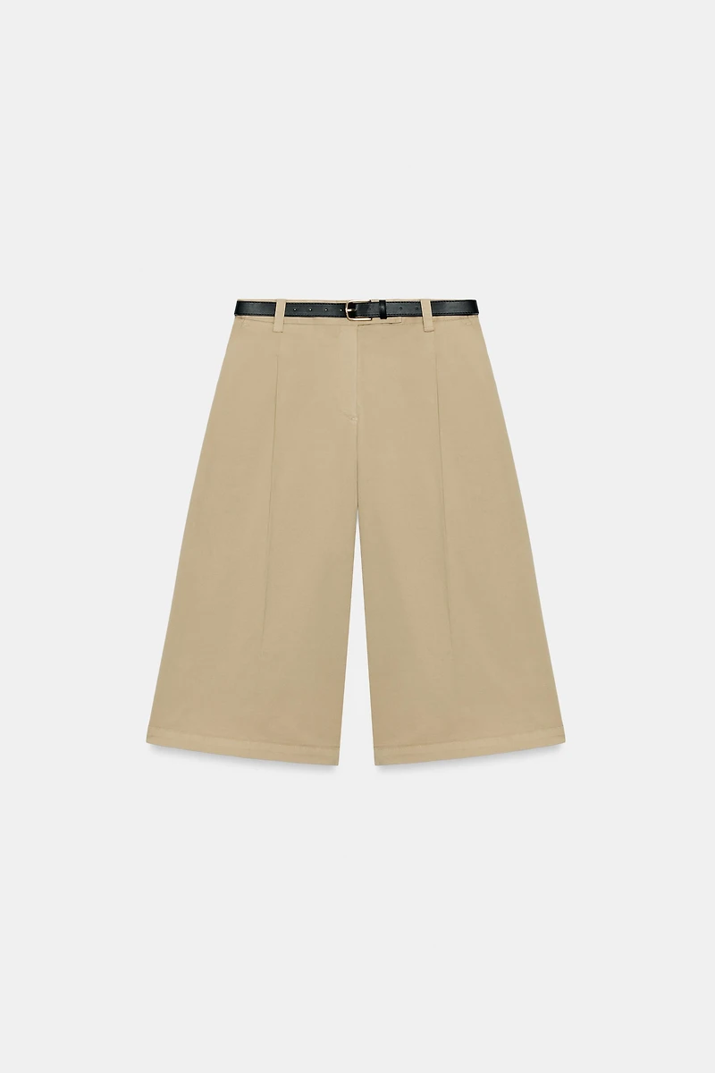 SHORT LONG À CEINTURE