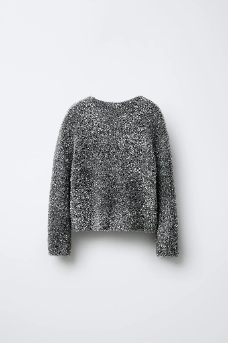 PULL EN MAILLE EFFET FOURRURE PAILLETTES