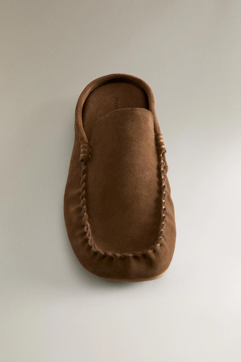 LEATHER MULE LOAFERS