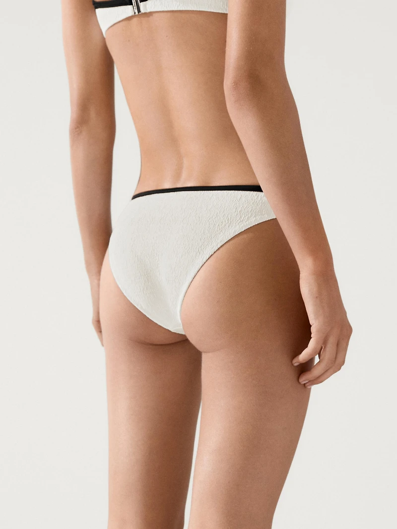 Contrast textured bikini bottoms