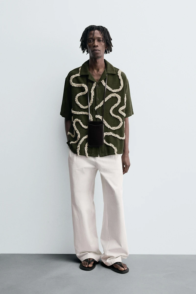 CHEMISE BRODERIES EN RELIEF