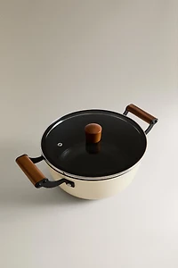 IRON POT WITH LID