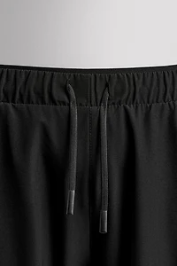 LIGHTWEIGHT TECHNICAL PANTS