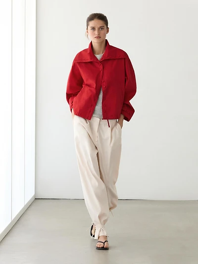 Veste légère en coton à détails boutonnés