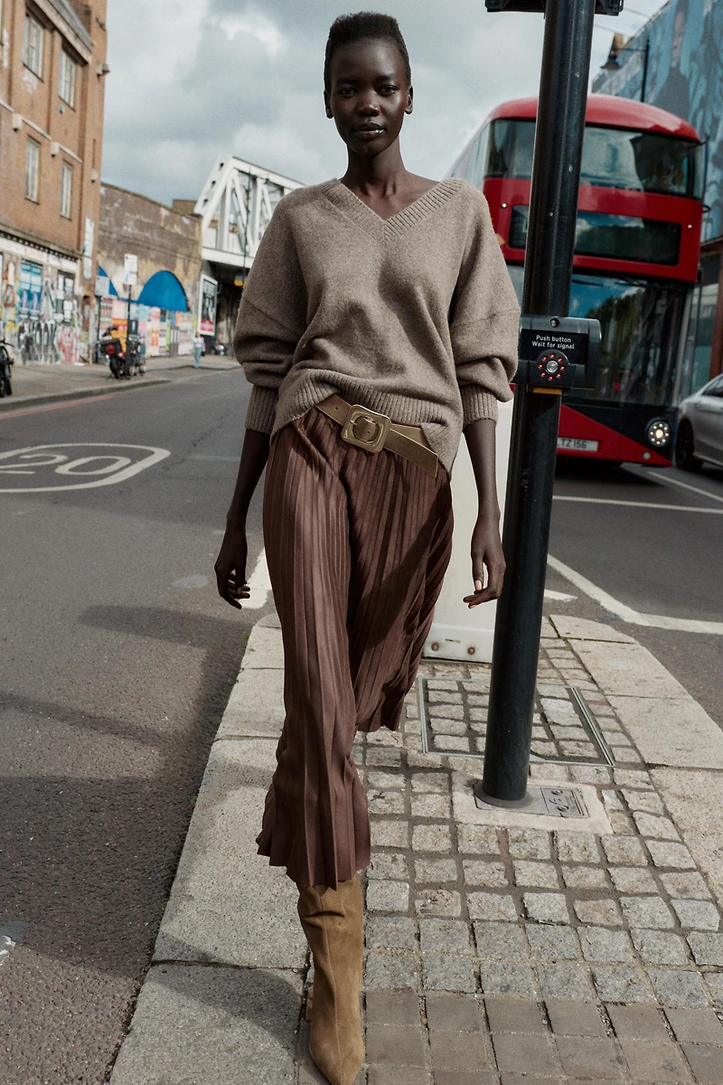 BELTED FAUX SUEDE EFFECT PLEATED MIDI SKIRT