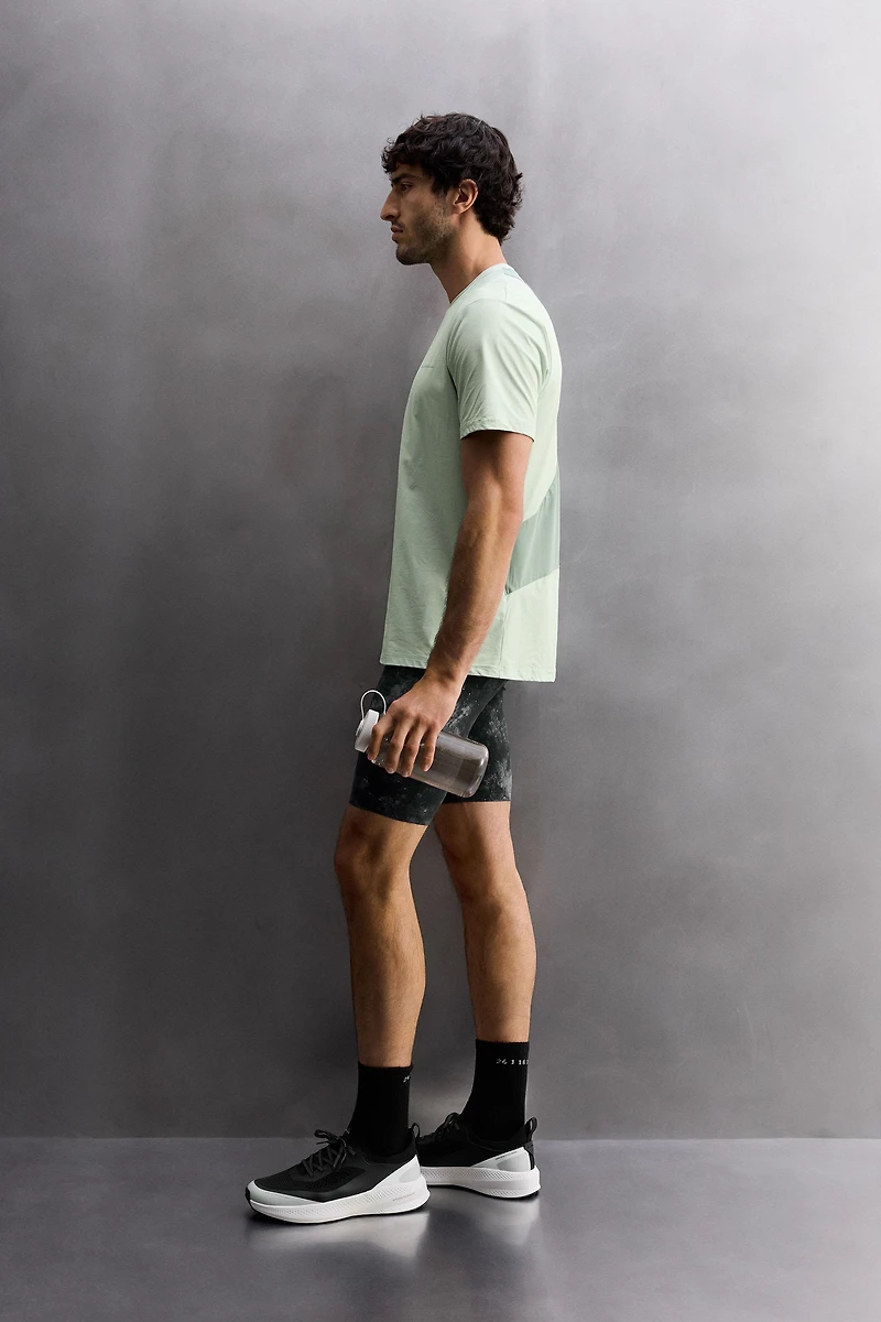 T-SHIRT TECHNIQUE COLOR BLOCK