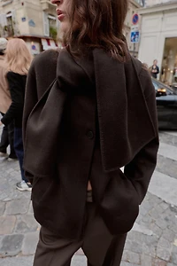 WOOL BLEND SHORT COAT WITH SCARF