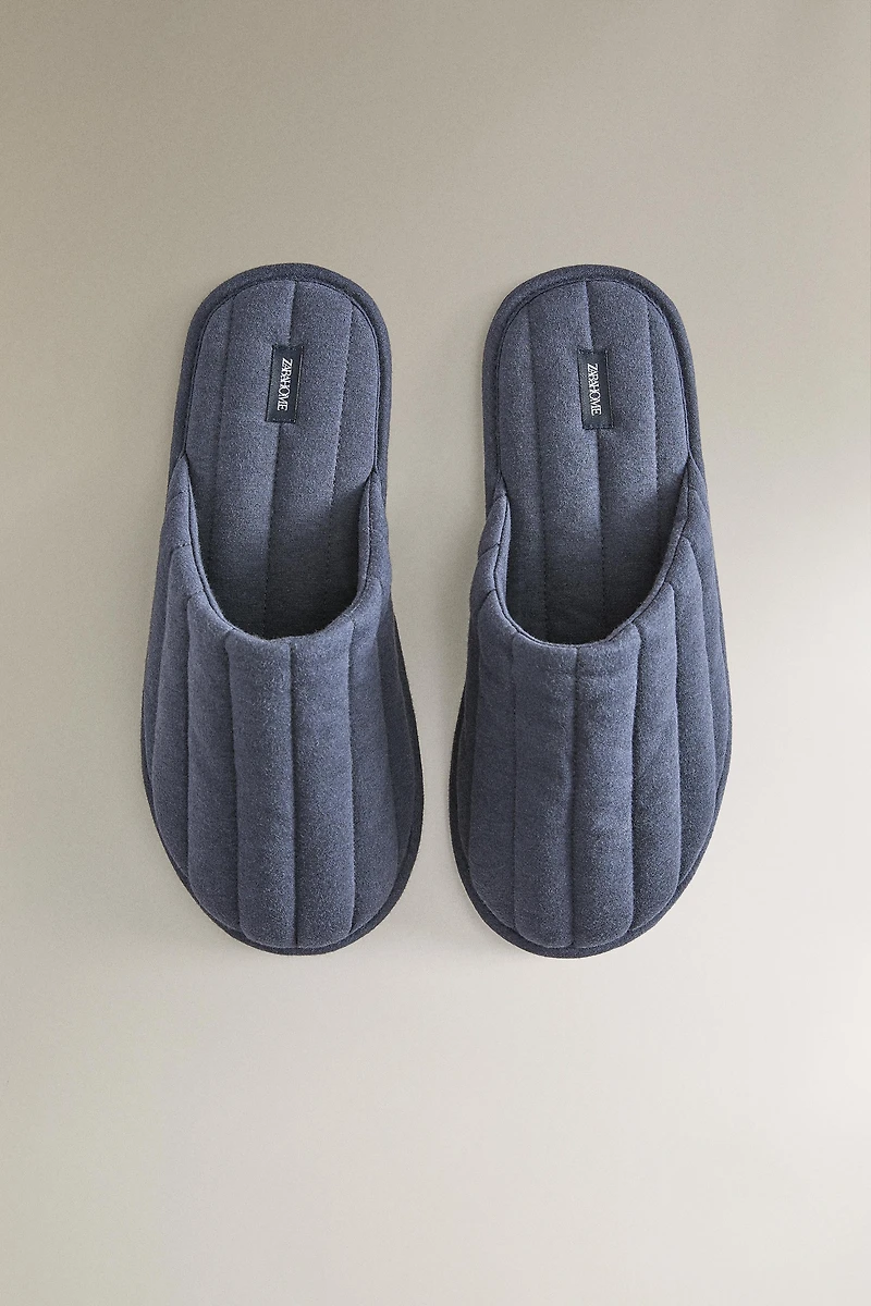 QUILTED MULE SLIPPERS