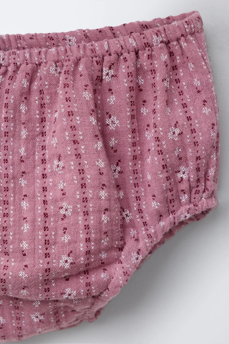 ROBE ET CULOTTE TEXTURÉE À FLEURS