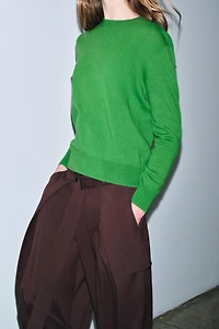 100% EXTRA SOFT WOOL JUMPER