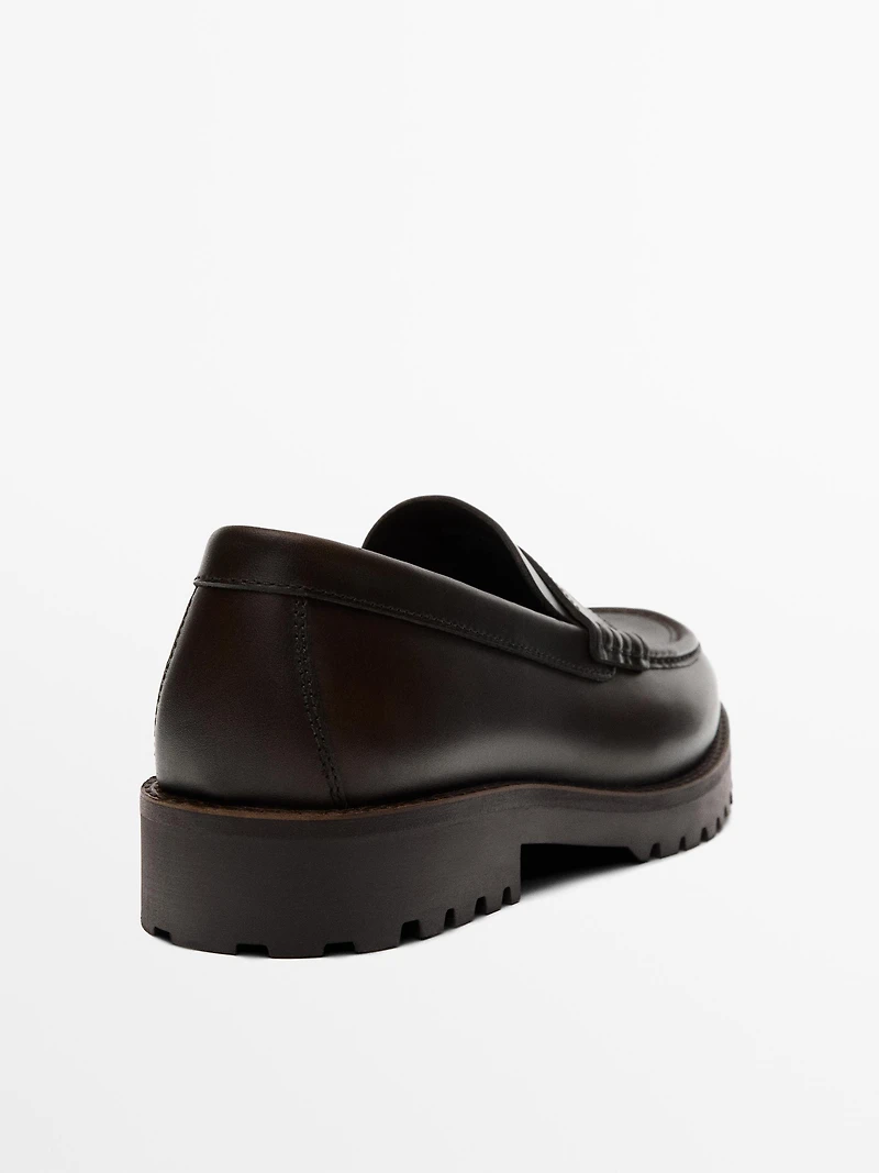Mocassins à semelle crantée