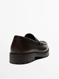 Mocassins à semelle crantée