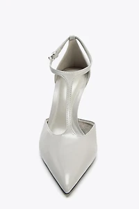 CHAUSSURES À TALONS BRIDES