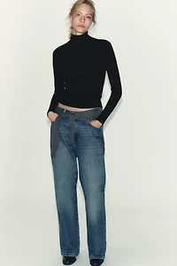 PULL EN MAILLE AVEC BOUTONS