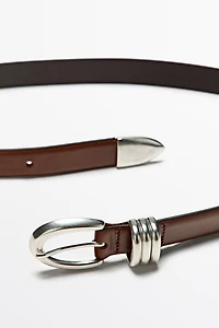 Ceinture en cuir nappa avec détail métallique