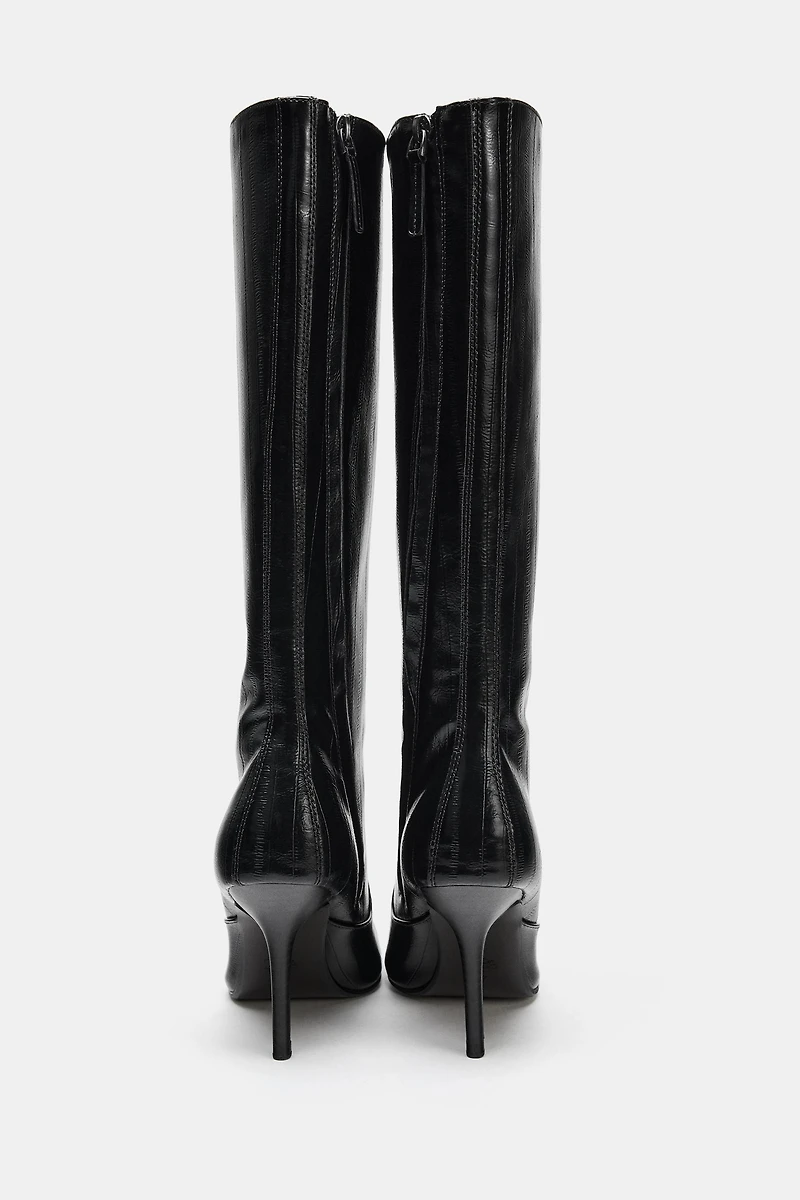 ENGRAVED HEELED BOOTS