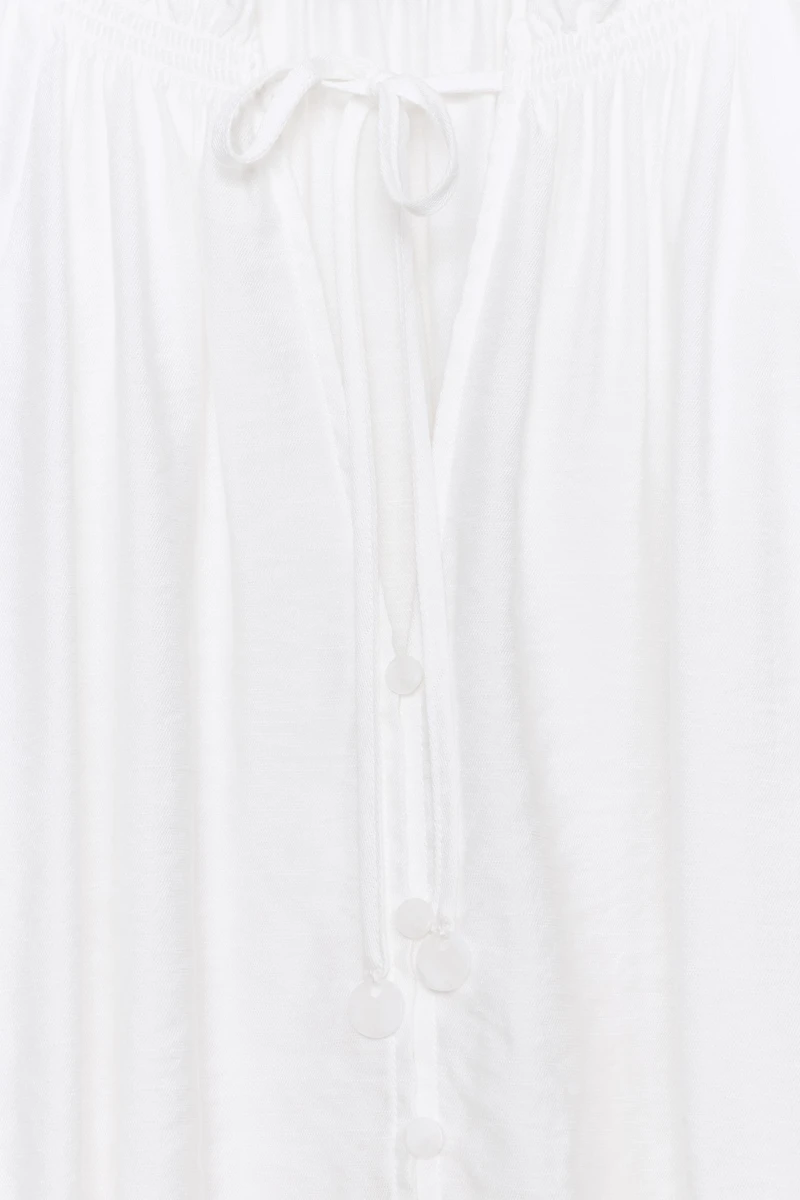 RUFFLED ROMANTIC BLOUSE