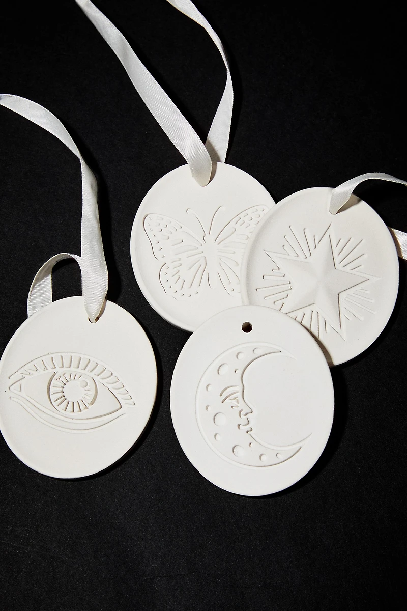 MARISA BERENSON DECORATIVE CERAMIC PACK (PACK OF 4)