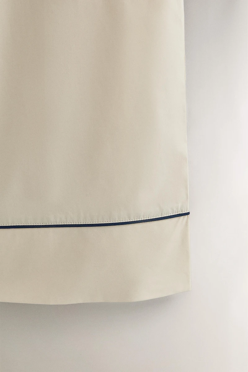 PANTS WITH BLACK PIPING