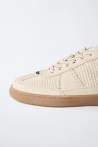 BASKET EN MATIÈRES VARIÉES