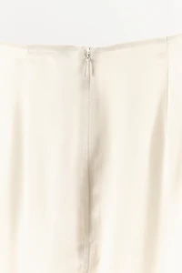 JUPE SATINÉE À DENTELLE