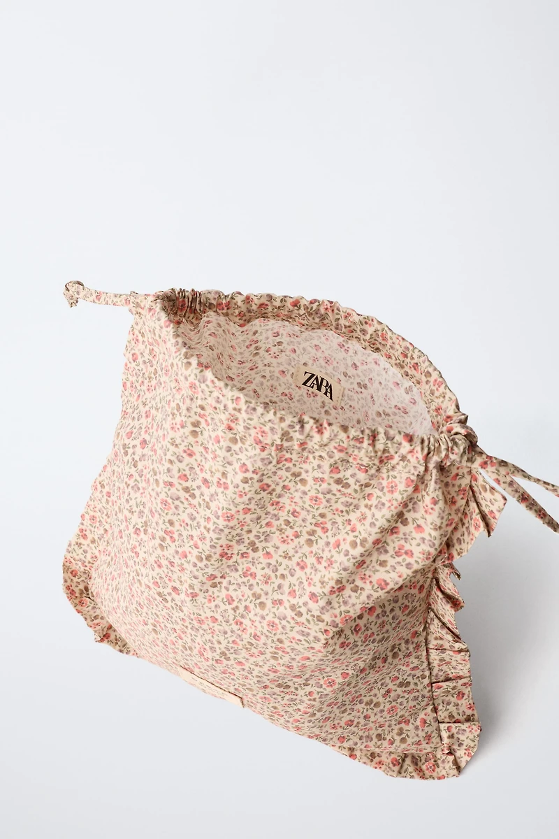 FLORAL POUCH