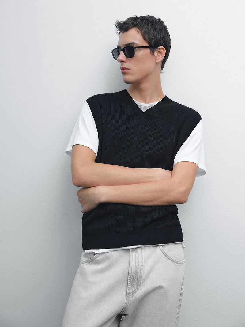Veste sans manches en maille à col V