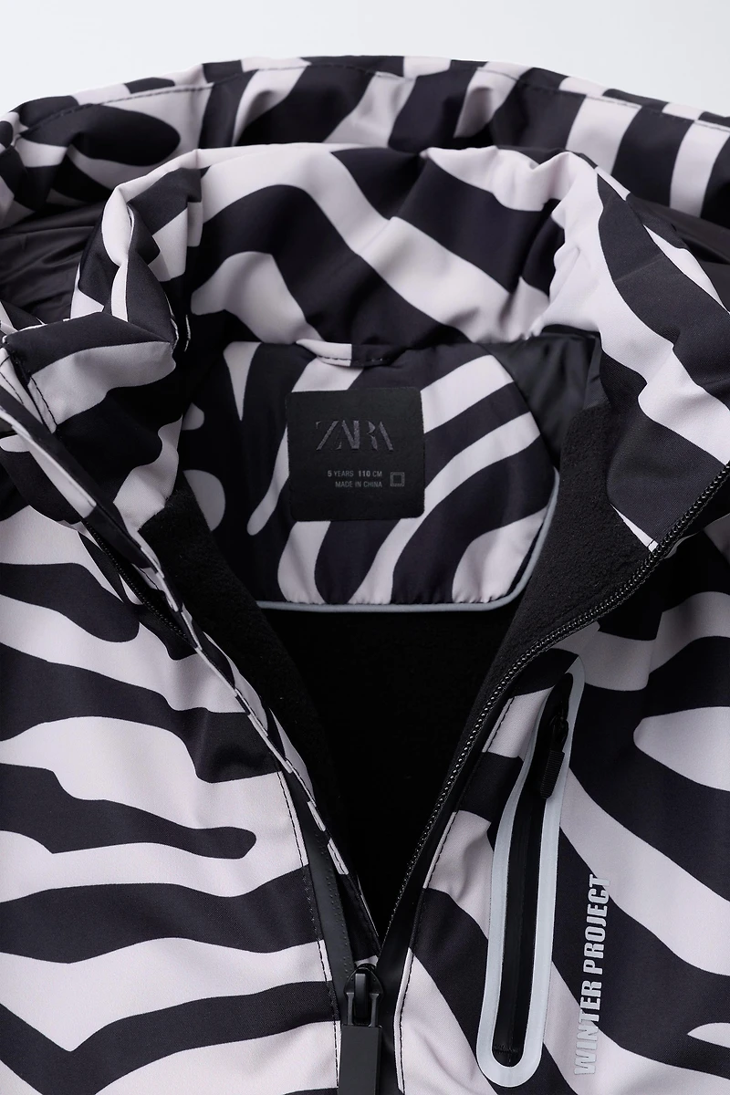 ZEBRA WATER AND WIND RESISTANT JACKET