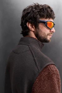 COMBINATION FLEECE KNIT VEST