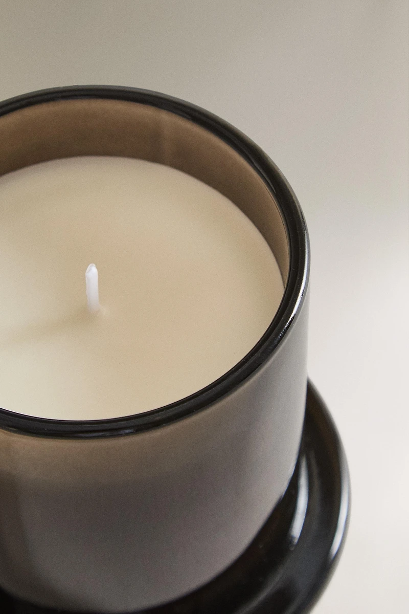 (140 G) BOUGIE PARFUMÉE CUIR NUIT