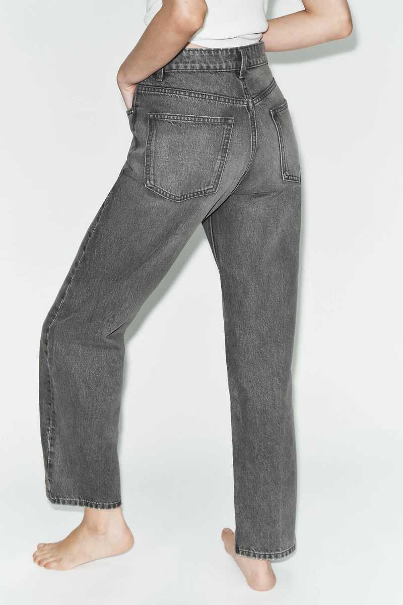TRF MOM FIT HI-RISE JEANS