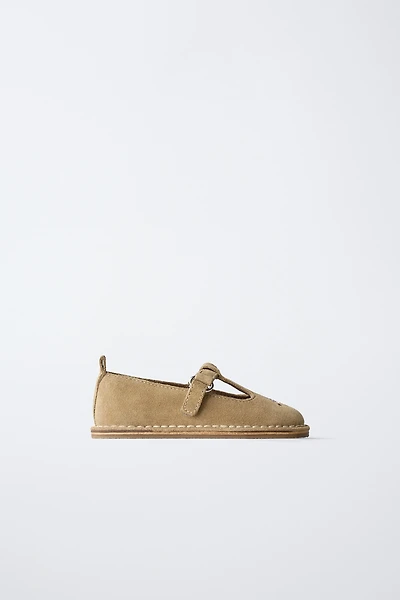 EMBROIDERED LEATHER T-STRAP BALLERINA