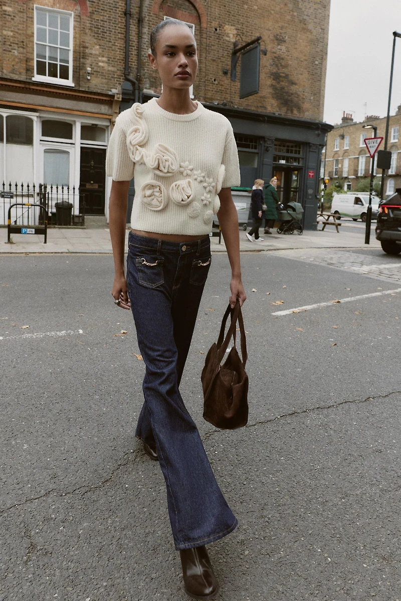 FLORAL TEXTURED KNIT JUMPER