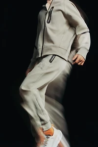 SPORTY JOGGER PANTS
