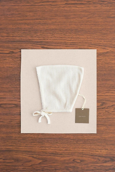 ZARA TIMELESS - POINTELLE KNIT BONNET