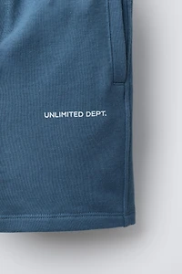 STRAIGHT FIT EMBOSSED TEXT TERRY SHORTS