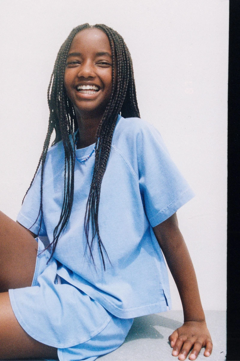 ENSEMBLE JOGGING T-SHIRT ET BERMUDA UNI