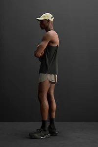 LIGHTWEIGHT TECHNICAL TANK TOP